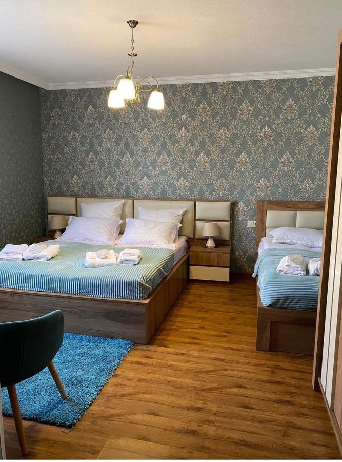 Golden Star Kazbegi Hotel Exterior photo