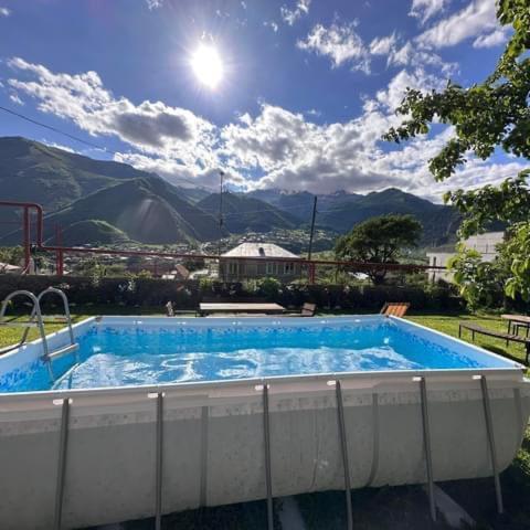 Golden Star Kazbegi Hotel Exterior photo